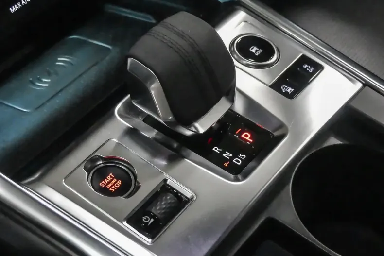 Jaguar XF din 2023 cu 70.226 km - oferta JAG118794 - foto 13