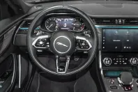 Jaguar XF din 2023 cu 70.226 km - oferta JAG118794 - foto 18