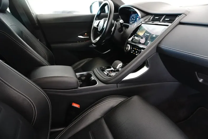 Jaguar E-Pace din 2021 cu 36.000 km - oferta JAG118800 - foto 4