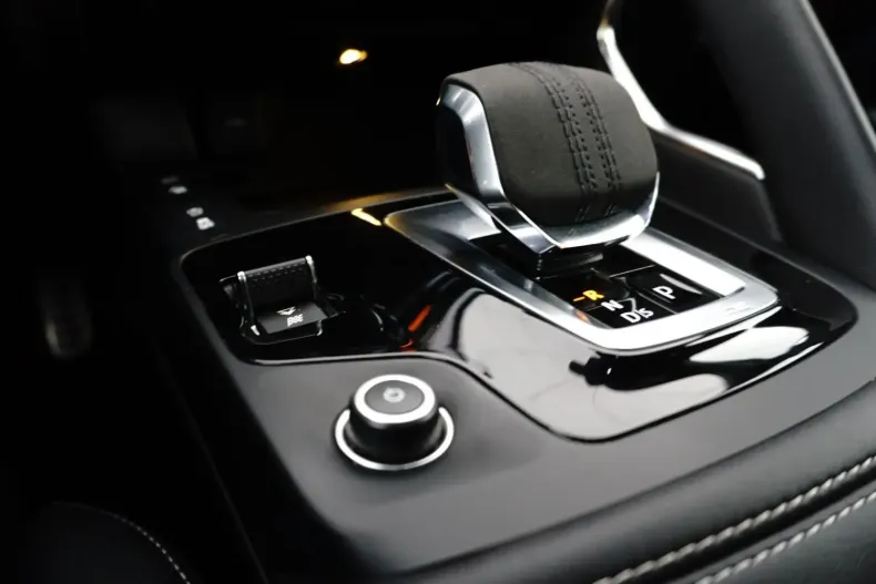 Jaguar E-Pace din 2021 cu 36.000 km - oferta JAG118800 - foto 13