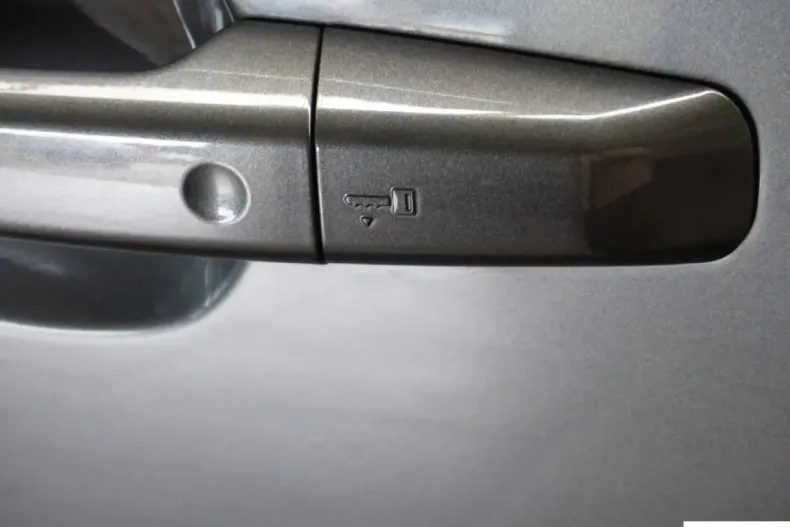 Jaguar E-Pace din 2020 cu 64.463 km - oferta JAG118816 - foto 28