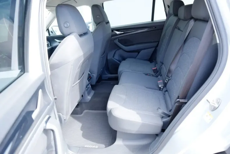 Skoda Kodiaq din 2024 cu 18.610 km - oferta SKO118822 - foto 10