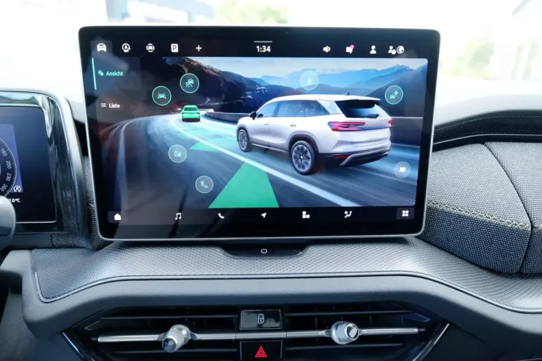 Skoda Kodiaq din 2024 cu 18.610 km - oferta SKO118822 - foto 18