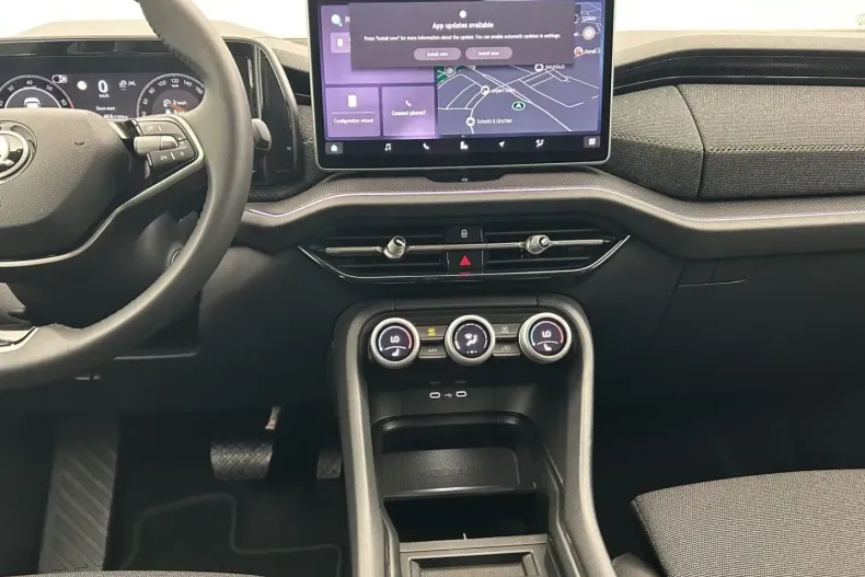 Skoda Kodiaq din 2024 cu 10.860 km - oferta SKO118828 - foto 8