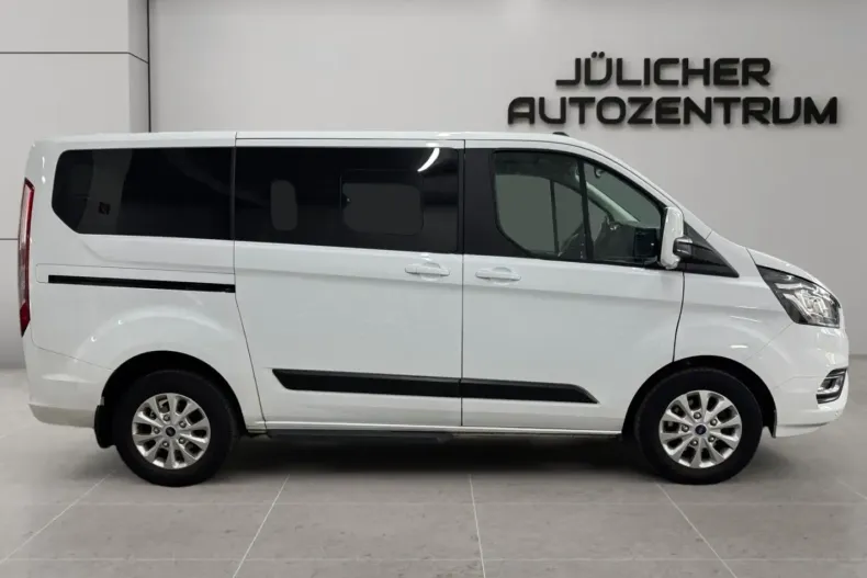 Ford Tourneo Custom din 2024 cu 82.152 km - oferta FOR118840 - foto 2