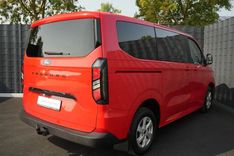 Ford Tourneo Custom din 2024 cu 26.283 km - oferta FOR118842 - foto 4