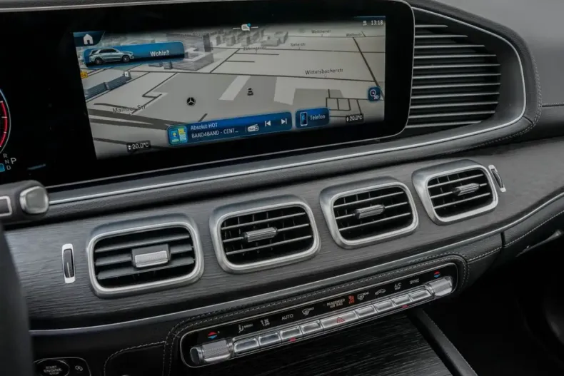 Mercedes-Benz GLE 580 din 2024 cu 11.400 km - oferta MER118848 - foto 14