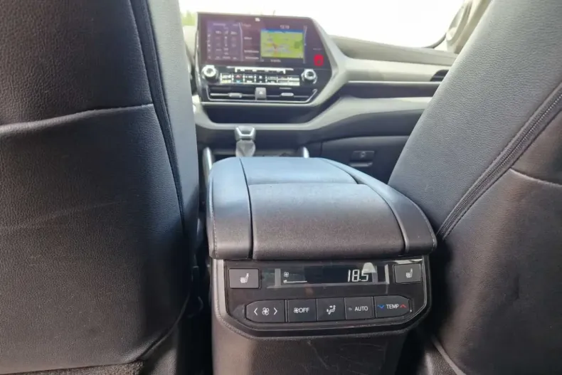 Toyota Highlander din 2021 cu 58.759 km - oferta TOY118849 - foto 12