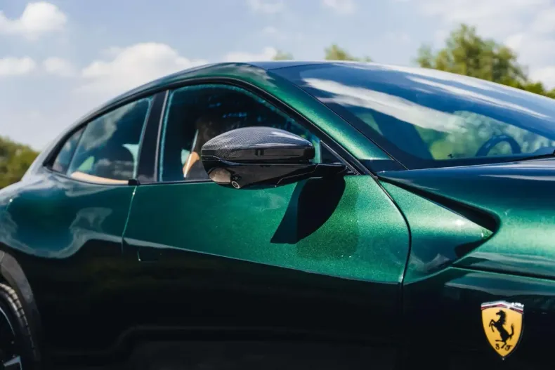 Ferrari Purosangue din 2024 cu 5.000 km - oferta FER118858 - foto 6