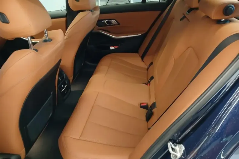 BMW 320 din 2023 cu 64.400 km - oferta BMW118859 - foto 9