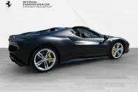 Ferrari 296 GTS din 2024 cu 4.500 km - oferta FER118864 - foto 4