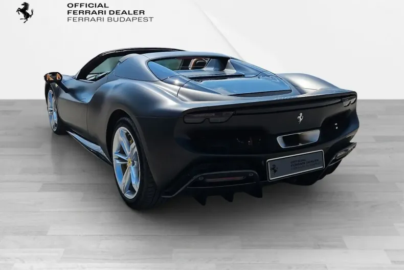 Ferrari 296 GTS din 2024 cu 4.500 km - oferta FER118864 - foto 8