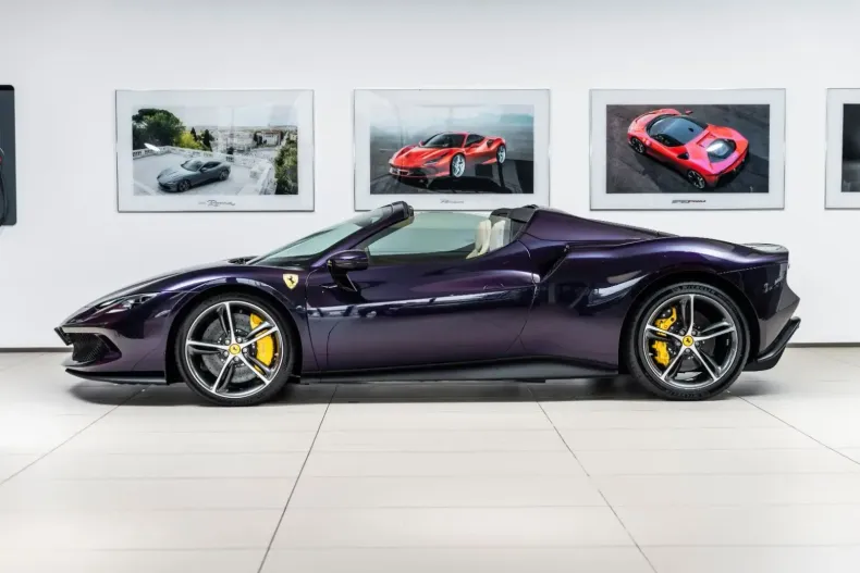 Ferrari 296 GTS din 2024 cu 4.700 km - oferta FER118865 - foto 7