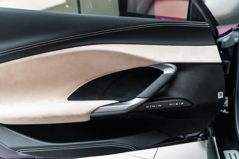 Ferrari 296 GTS din 2024 cu 4.700 km - oferta FER118865 - foto 20