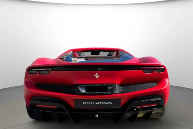 Ferrari 296 GTS din 2024 cu 15.700 km - oferta FER118866 - foto 6