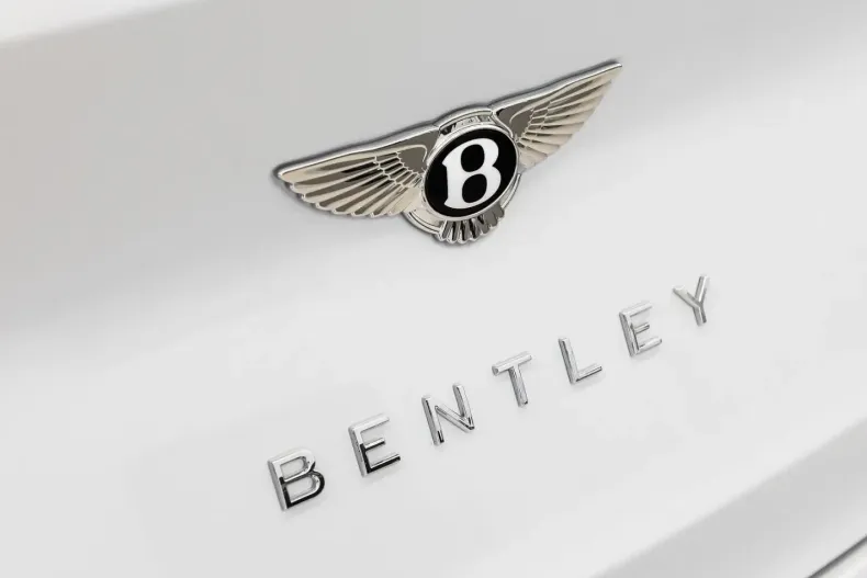 Bentley Bentayga din 2024 cu 6.900 km - oferta BEN118867 - foto 23