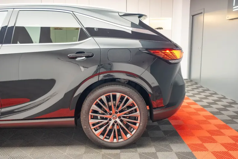 Lexus RX 450 din 2025 cu 8 km - oferta LEX118870 - foto 29