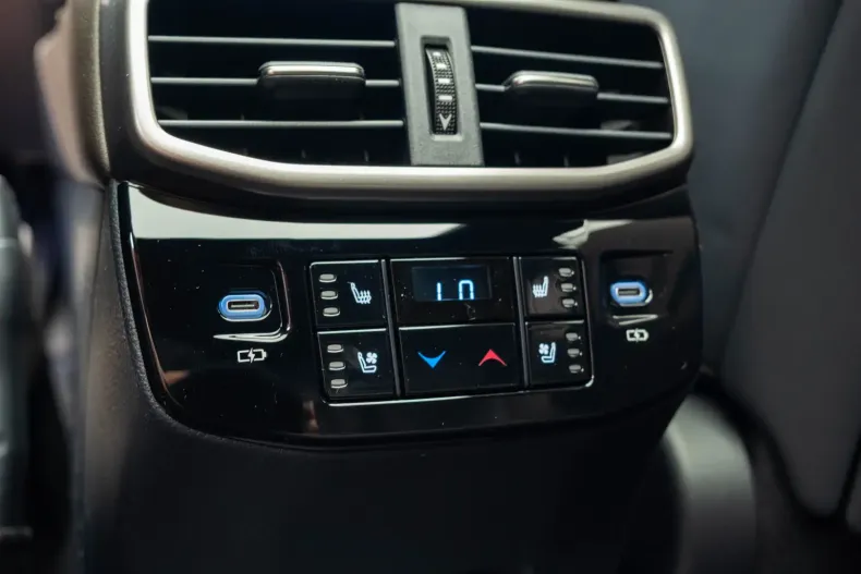 Lexus RX 450 din 2025 cu 8 km - oferta LEX118875 - foto 18