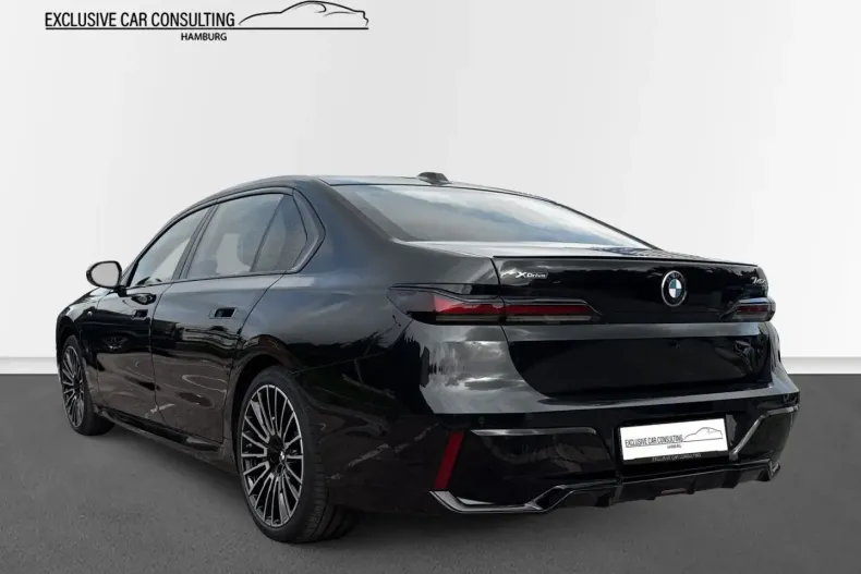 BMW 740 din 2024 cu 19.500 km - oferta BMW118878 - foto 5