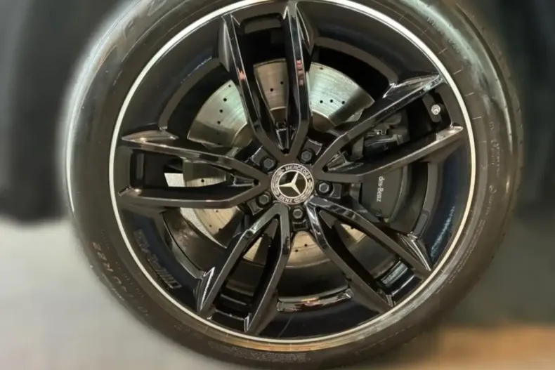 Mercedes-Benz GLE 450 din 2024 cu 23.200 km - oferta MER118886 - foto 5