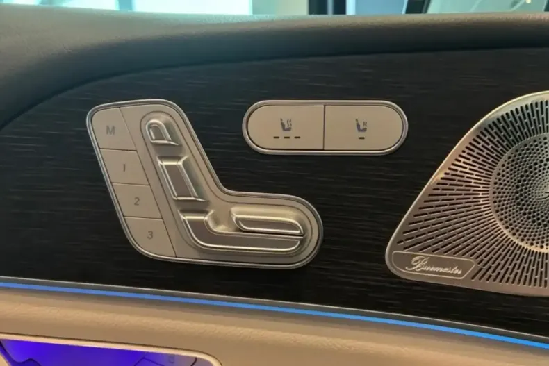 Mercedes-Benz GLE 450 din 2024 cu 23.200 km - oferta MER118886 - foto 11