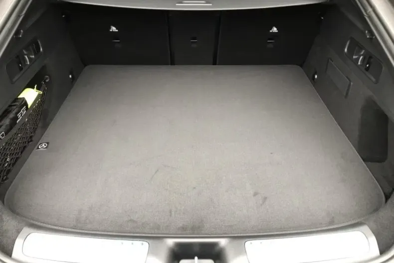 Mercedes-Benz GLC 200 din 2025 cu 14.927 km - oferta MER118888 - foto 15