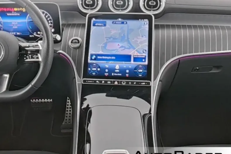 Mercedes-Benz GLC 300 din 2024 cu 42.600 km - oferta MER118889 - foto 5