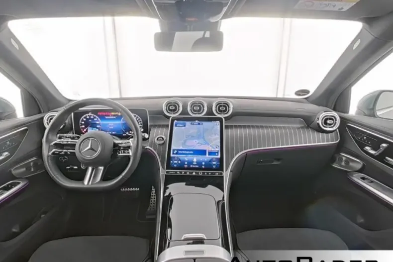 Mercedes-Benz GLC 300 din 2024 cu 42.600 km - oferta MER118889 - foto 7