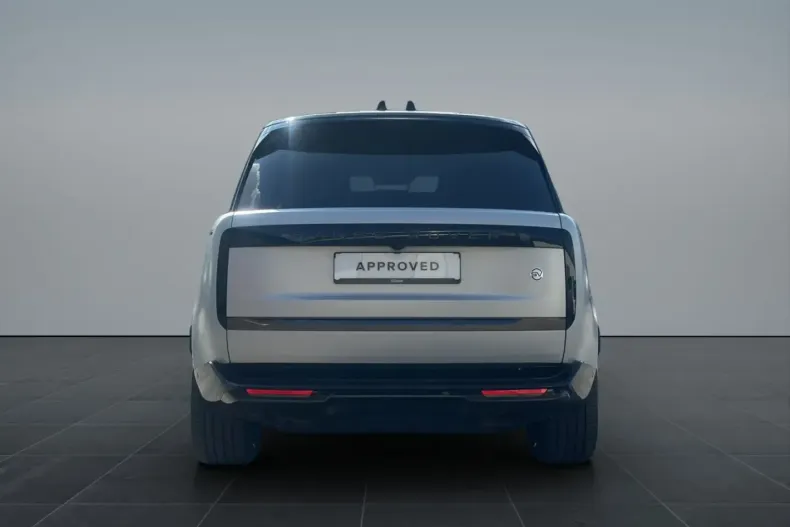 Land Rover Range Rover din 2023 cu 10.300 km - oferta LAN118893 - foto 7