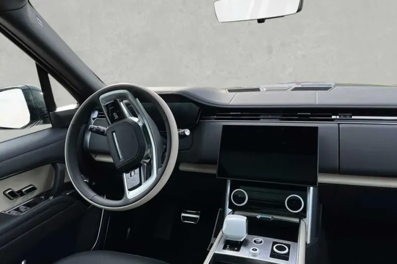 Land Rover Range Rover din 2024 cu 1.550 km - oferta LAN118896 - foto 4