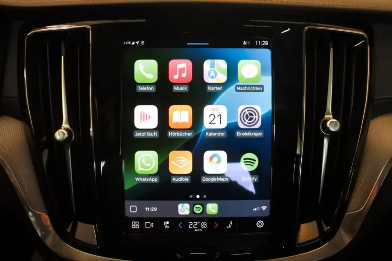 Volvo S60 din 2024 cu 11.900 km - oferta VOL118902 - foto 17