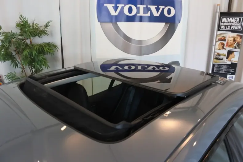 Volvo S60 din 2024 cu 11.900 km - oferta VOL118902 - foto 21