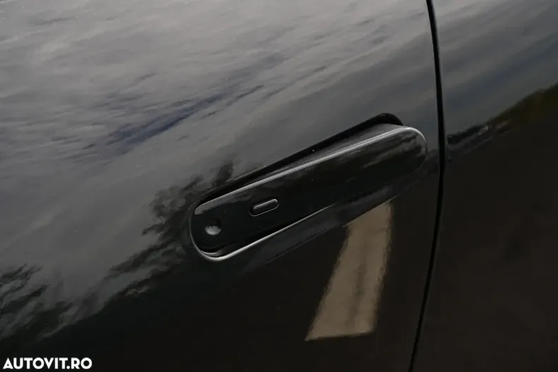 Toyota C-HR din 2025 cu 10.000 km - oferta TOY118906 - foto 8