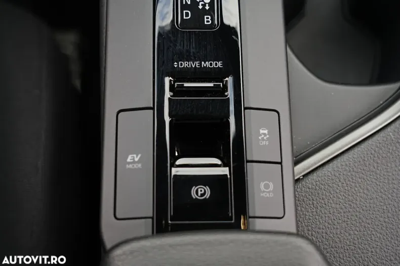 Toyota C-HR din 2025 cu 10.000 km - oferta TOY118906 - foto 16