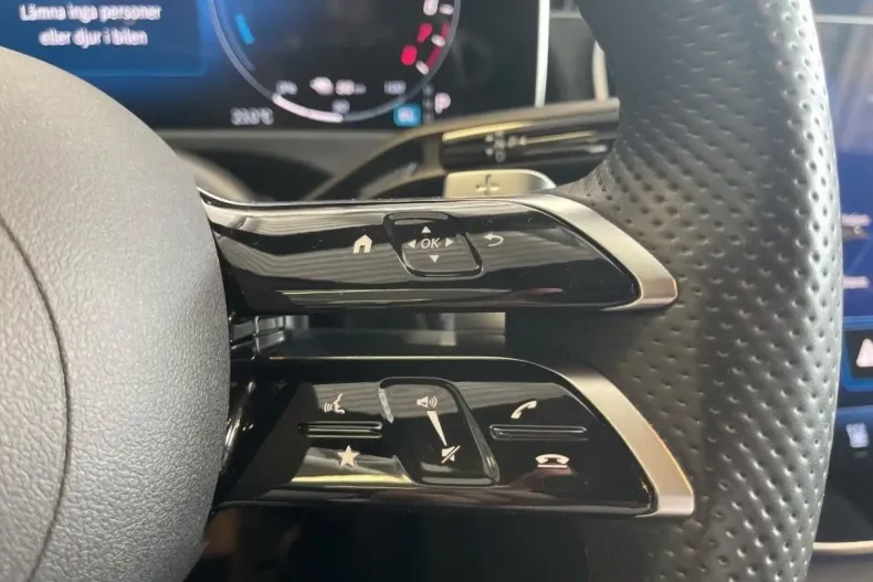 Mercedes-Benz E 300 din 2023 cu 34.500 km - oferta MER118912 - foto 18