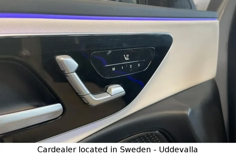 Mercedes-Benz E 300 din 2023 cu 34.500 km - oferta MER118912 - foto 19