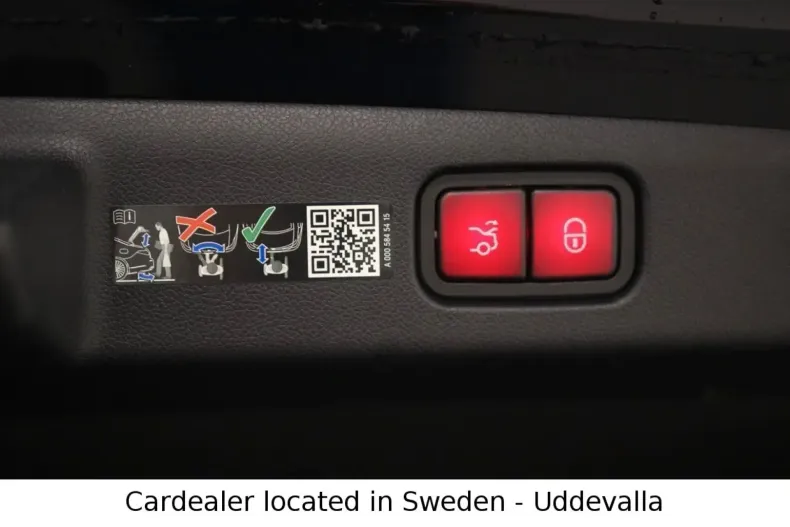 Mercedes-Benz E 220 din 2023 cu 7.400 km - oferta MER118914 - foto 7