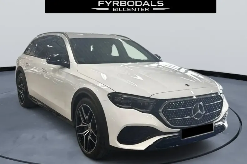 Mercedes-Benz E 300 din 2024 cu 8.500 km - oferta MER118915 - foto 5