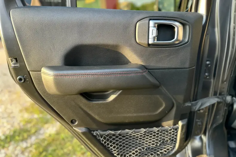 Jeep Wrangler din 2020 cu 74.900 km - oferta JEE118916 - foto 10