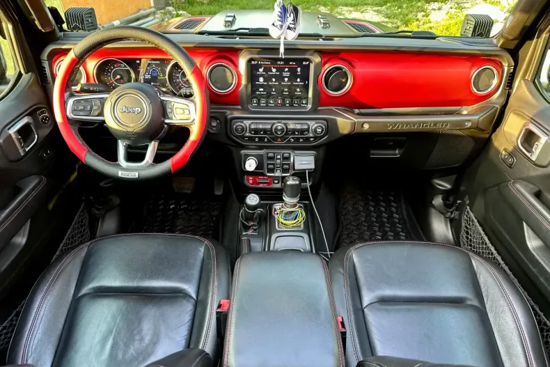 Jeep Wrangler din 2020 cu 74.900 km - oferta JEE118916 - foto 19