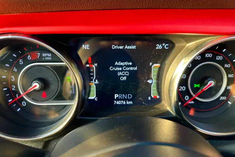 Jeep Wrangler din 2020 cu 74.900 km - oferta JEE118916 - foto 23