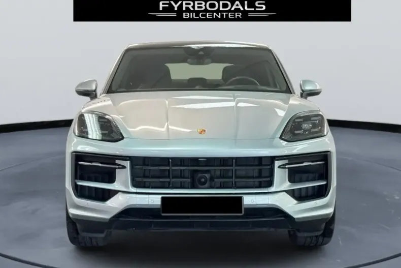 Porsche Cayenne din 2024 cu 8.400 km - oferta POR118921 - foto 5