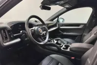 Porsche Cayenne din 2024 cu 8.400 km - oferta POR118921 - foto 10