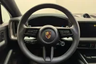 Porsche Cayenne din 2024 cu 8.400 km - oferta POR118921 - foto 11