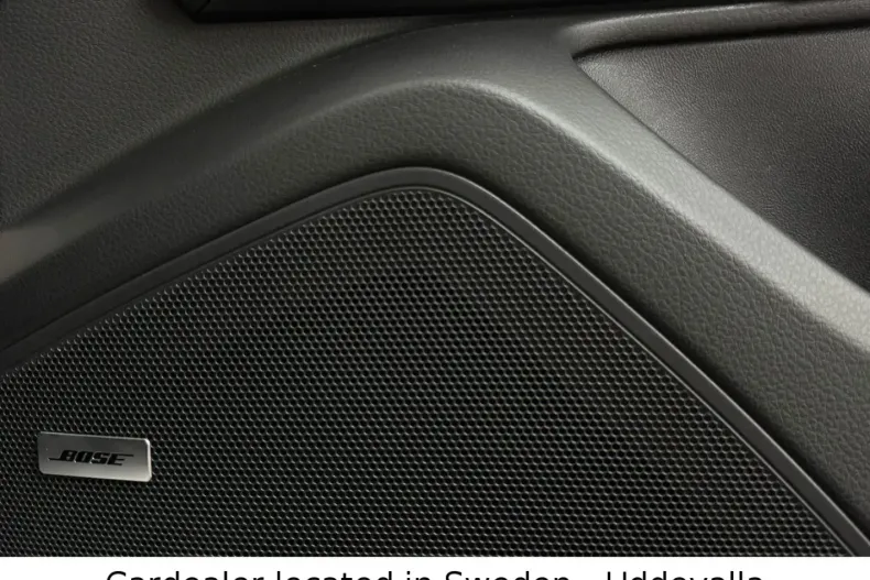 Porsche Cayenne din 2024 cu 8.400 km - oferta POR118921 - foto 20