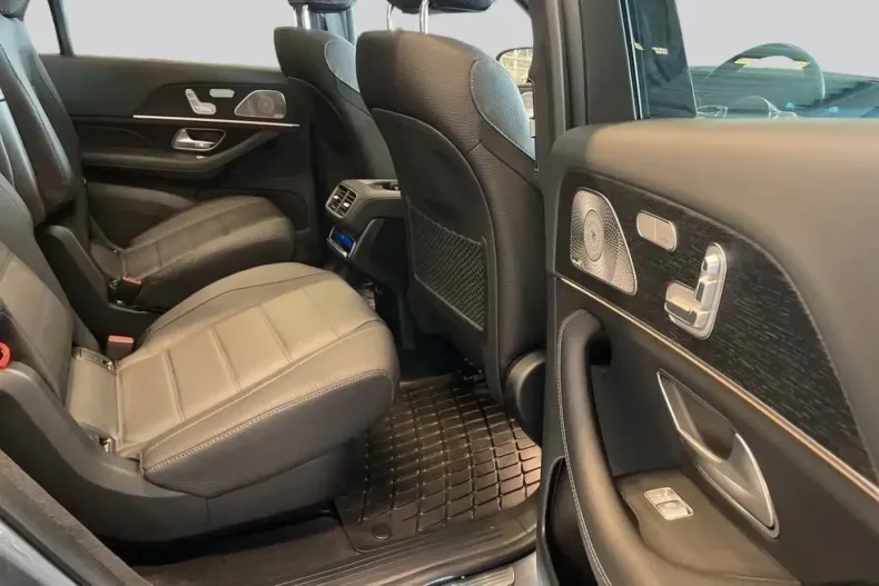 Mercedes-Benz GLS 400 din 2024 cu 45.600 km - oferta MER118922 - foto 13