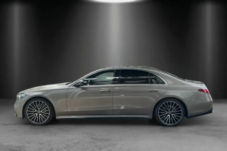 Mercedes-Benz S 580 din 2023 cu 9.989 km - oferta MER118927 - foto 2