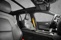 Volvo V60 din 2021 cu 99.750 km - oferta VOL118934 - foto 19