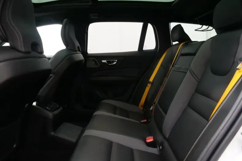 Volvo V60 din 2021 cu 99.750 km - oferta VOL118934 - foto 20