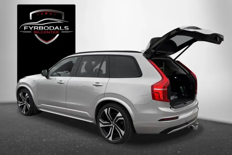 Volvo XC90 din 2023 cu 38.800 km - oferta VOL118935 - foto 11